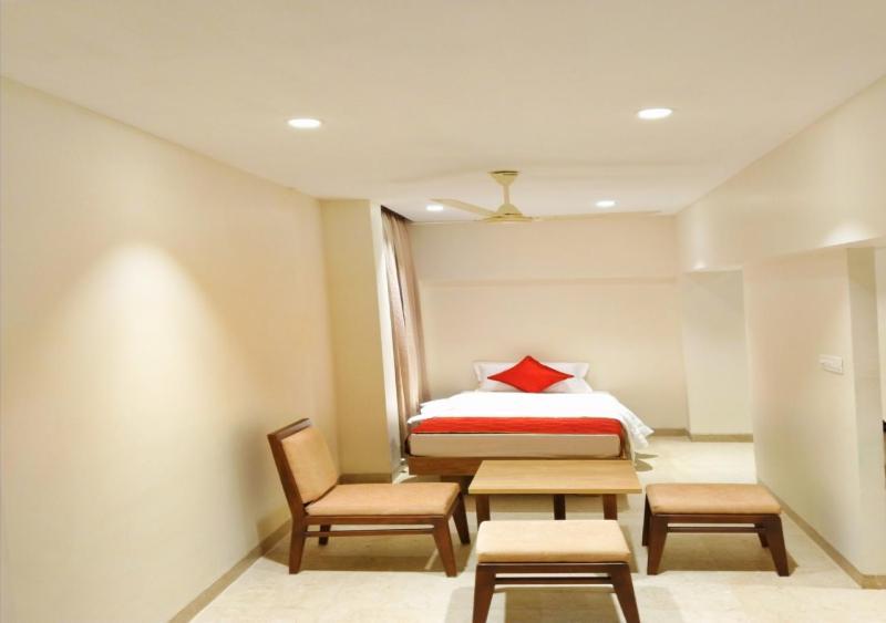 The Paradise Hotel - Luxury Stay Канчипурам Экстерьер фото