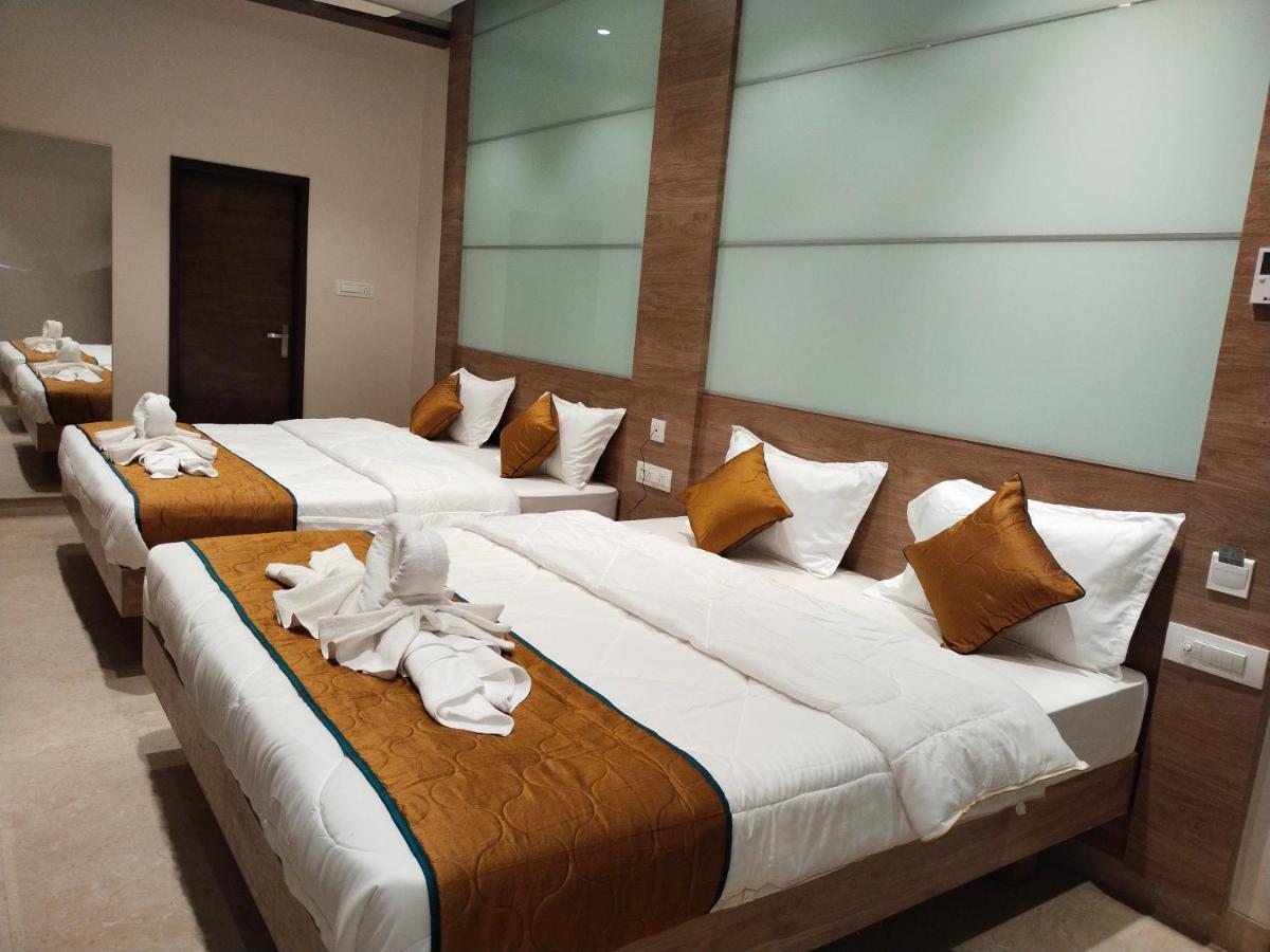 The Paradise Hotel - Luxury Stay Канчипурам Экстерьер фото